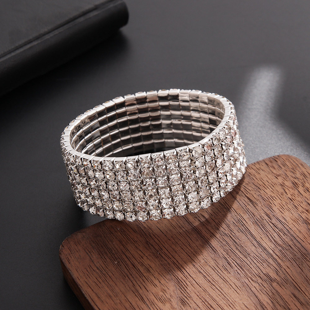 韩版经典个性时尚潮女弹性皮筋松紧满钻手链手镯饰品批发B053