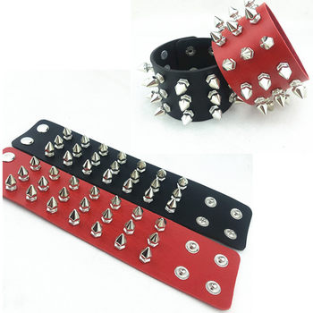 European and American fashion hip-hop sharp Rivet 3 row domineering trend punk couple bracelet with jewelry bracelet
