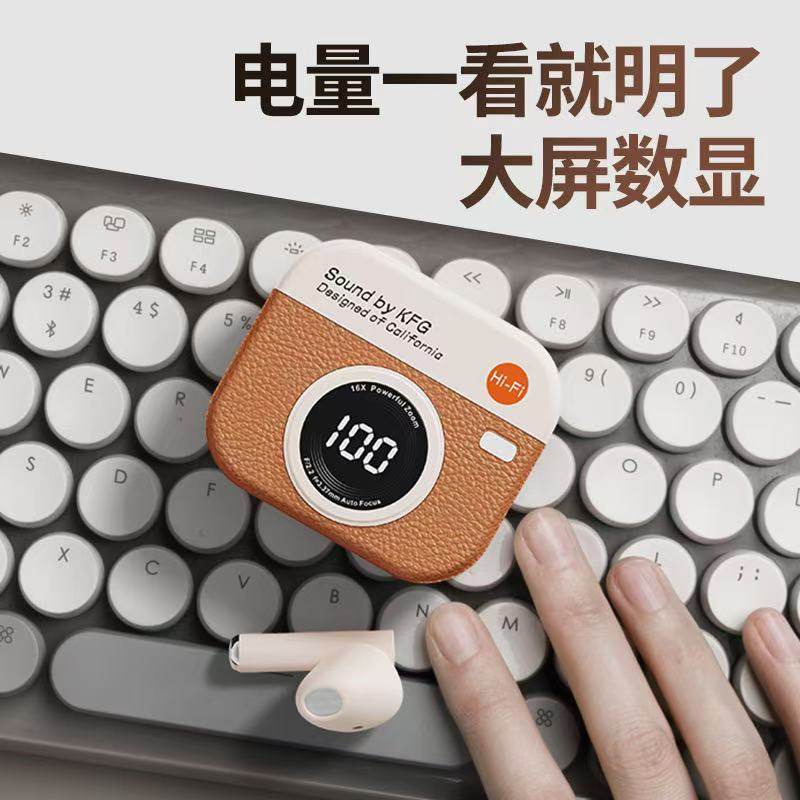 Cross-Border 2025 New Smart Digital Display Berlin Sound High-Quality Retro Camera In-Ear Bluetooth Headset Q86