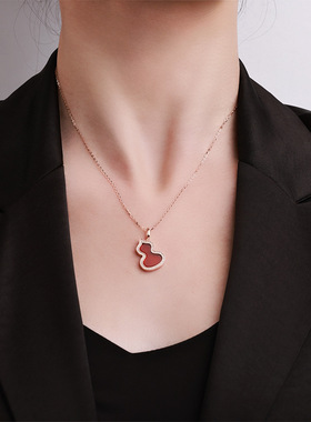 钻石之乡河南钻石商丘钻石925纯银轻奢镶钻葫芦吊坠毛衣链国潮风