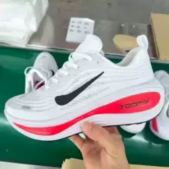 Nike Sneakers Revolution 7