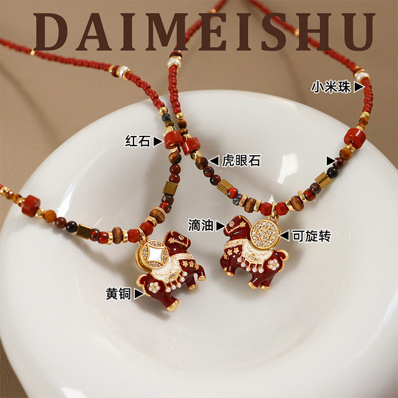 Original Fashionable and Exquisite Red Oil Dripping Pony Pendant Necklace with Light Luxury and High-End Clavicle Chain for Women