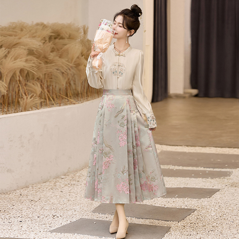 (Mới) Mã A1733 Giá 2160K: Đồ Bộ Nữ Wotdyi Cả Bộ 2 Món Hàng Mùa Xuân Thu Đông Phục Cổ Cổ Điển Thời Trang Nữ Chất Liệu G05 Sản Phẩm Mới, (Miễn Phí Vận Chuyển Toàn Quốc).