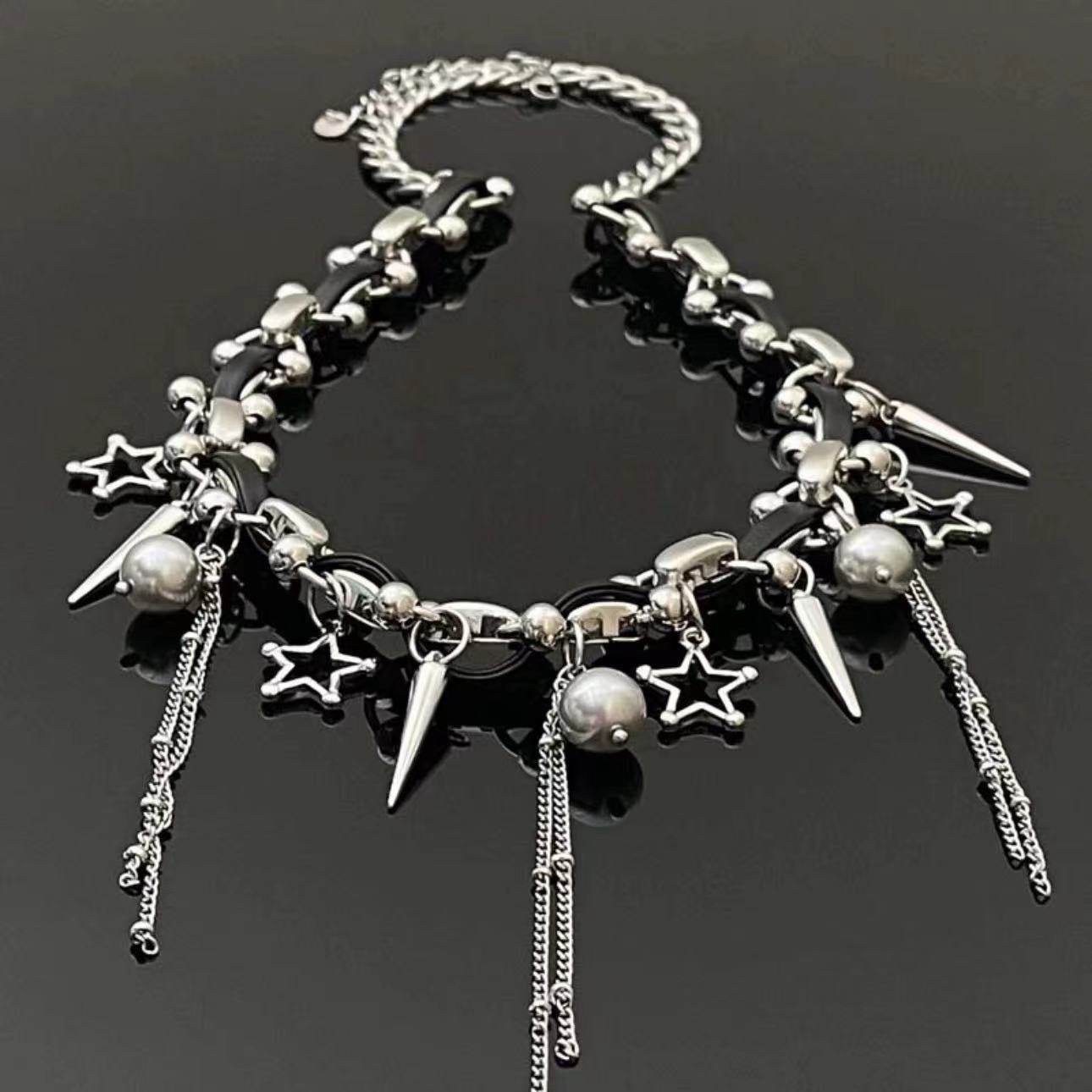 Sweet cool tassel rivet beaded stitching collar female niche design high-grade sweet cool hot girl style necklace necklace