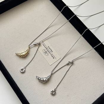 Korean Minimalist Croissant Donut Pull-Out Long Necklace for Women, Light Luxury Niche High-End Sweater Chain Accessory