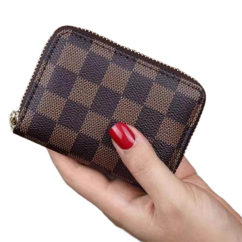 Exquisite high-grade card bag women's anti-theft new one-piece anti-degaussing ultra-thin large capacity card bag card bag women