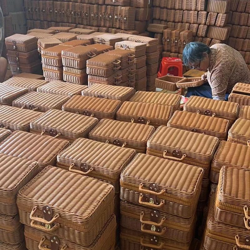 Retro Rattan Box Storage Box Wedding Souvenir Gift Packaging Rattan Box Rattan Suitcase Christmas Rattan Gift Box