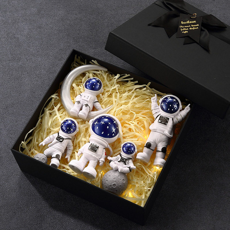 宇航员摆件小太空人模型树脂工艺品家居桌面装饰品情人节生日礼物