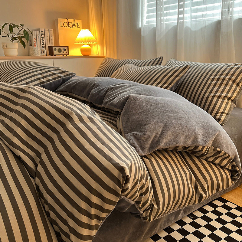 Autumn and Winter cotton plus velvet milk velvet four-piece set simple style A version washed cotton + B version thickened flannel bed sheet quilt cover