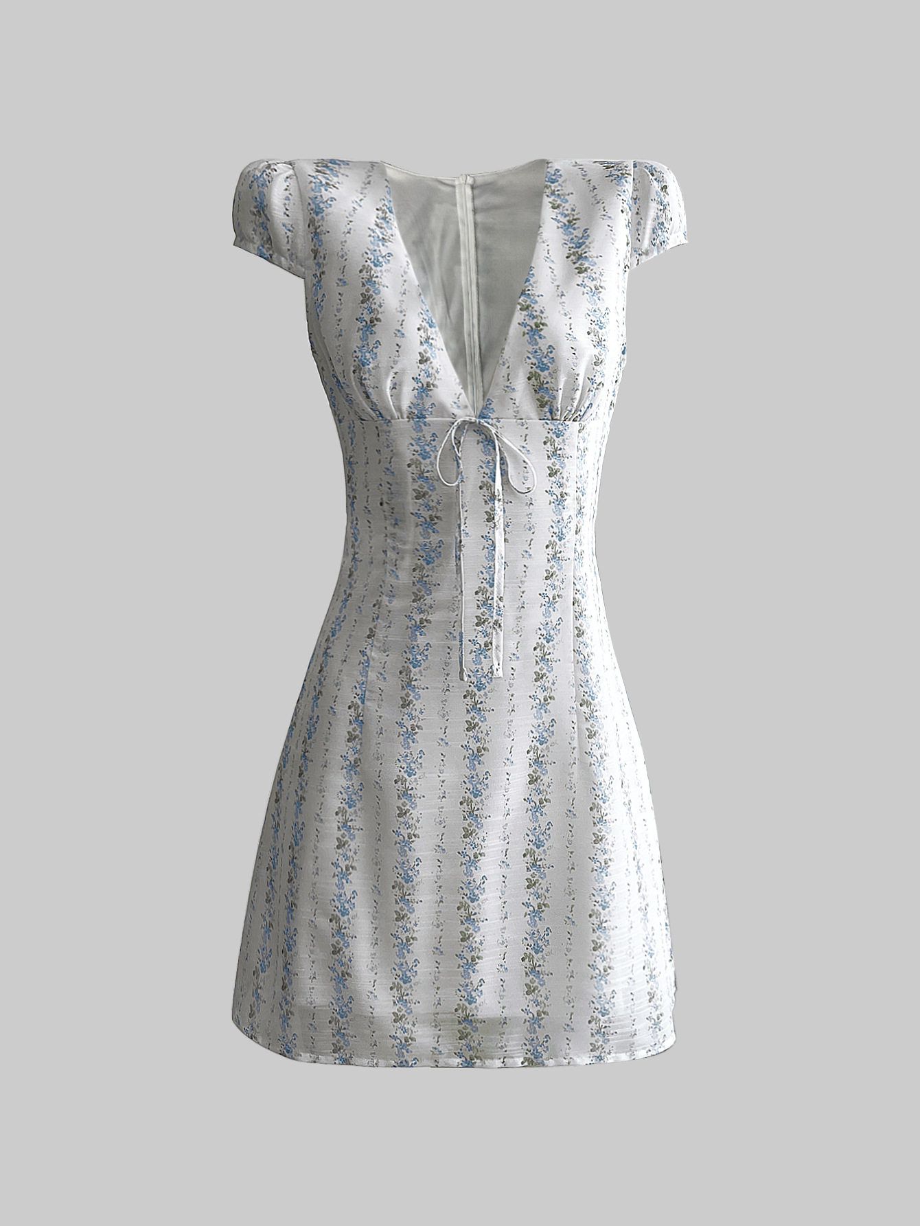 Floral Print Bodycon Dress Slim Fit Waist Cinching Elegant Design Perfect for Parties and Events Ready to Ship