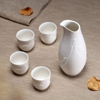 Yunyi Japanese Sake Warmer White Wine Cup Embossed Ceramic Wine Set Home Restaurant Wine Dispenser Wine Glass