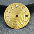 Leaf pattern yellow gold bar nails without mark