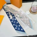 L blue gray double-sided sharp corners