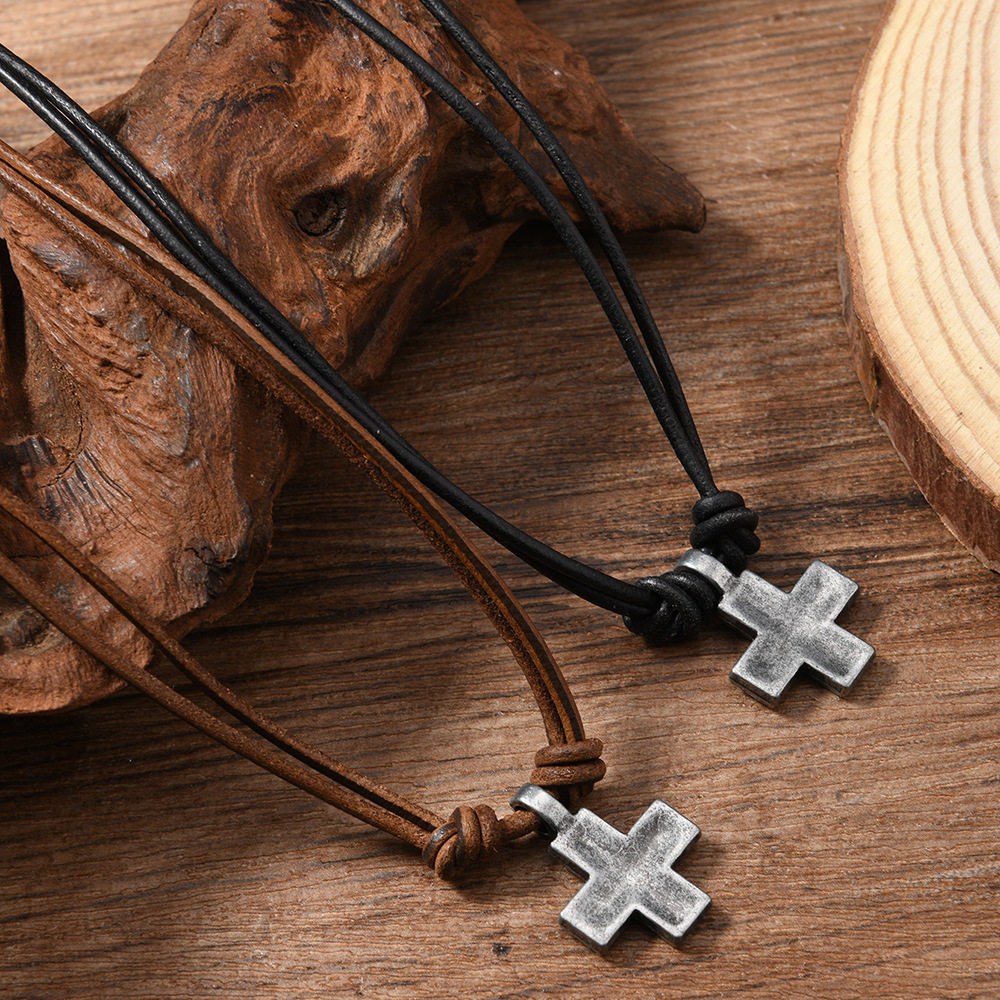 跨境新款配饰简约复古编织十字架吊坠牛皮项链欧美个性饰品批发