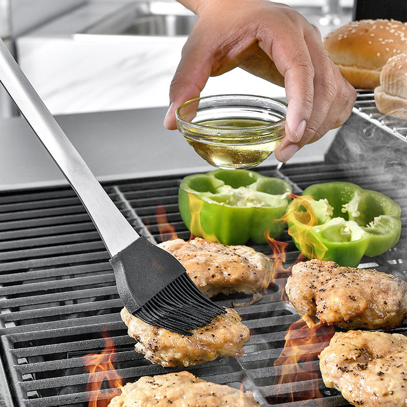 In stock large 16-inch 430 stainless steel BBQ grill barbecue fork food clip oil brush barbecue tools suit 5 pieces