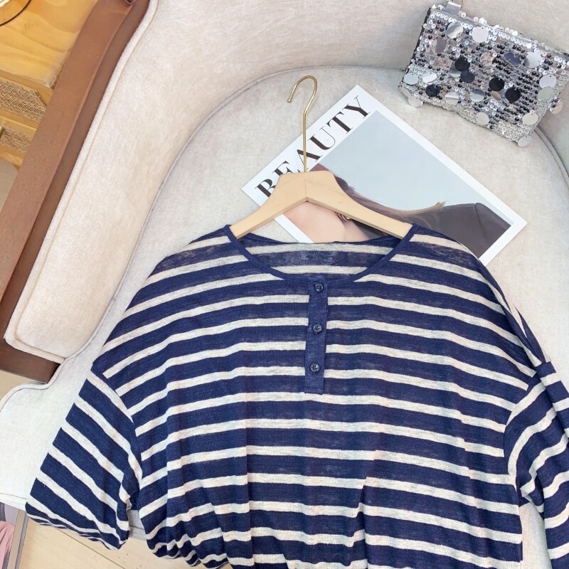 Áo thun nữ cổ Henley sọc dài tay phối màu phong cách rộng rãi — Xanh biển đảo