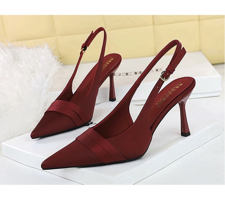 Giày cao gót nữ mũi nhọn chất liệu satin quai hậu hở gót phong cách thanh lịch dự tiệc — Màu đen, Màu đỏ rượu, Màu sâm panh, Màu tím
