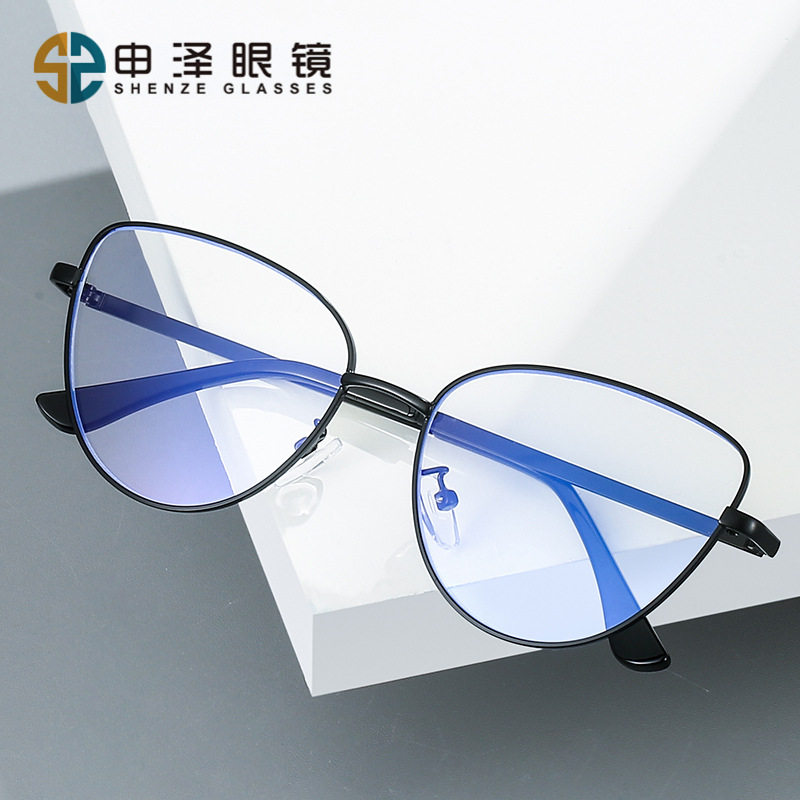Retro European and American Cat-Eye Large-Frame Metal Color-Changing Glasses Frame Fashionable Plain Face Big Face Xiangyun Anti-Blue Light Flat Mirror