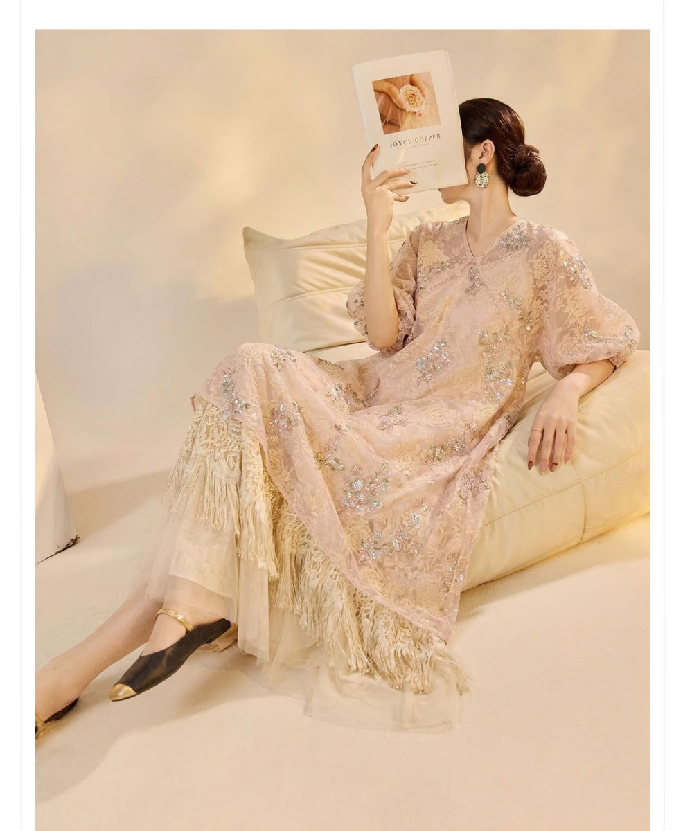 Đầm dài hai dây hoa thêu tay lỡ dáng xòe nữ — Hồng đào sương (giao hàng 7 ngày), Hồng đào sương (giao hàng trong ngày)