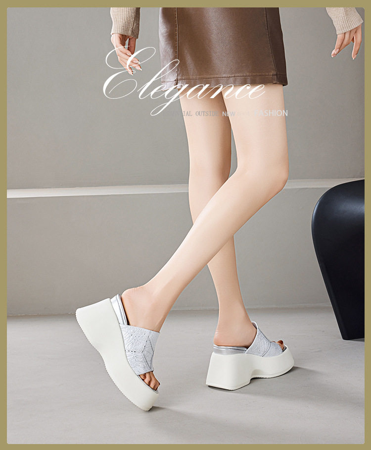 Sandal cao gót nữ hở mũi đế platform gót 10 cm — Áo khoác sáng chi tiết 1