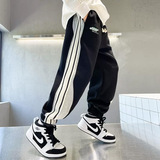 Детская одежда, брюки для мальчиков, весенне-осенняя одежда, новые свободные спортивные брюки для мальчиков 2025 года, повседневные брюки, тренд детских спортивных брюк