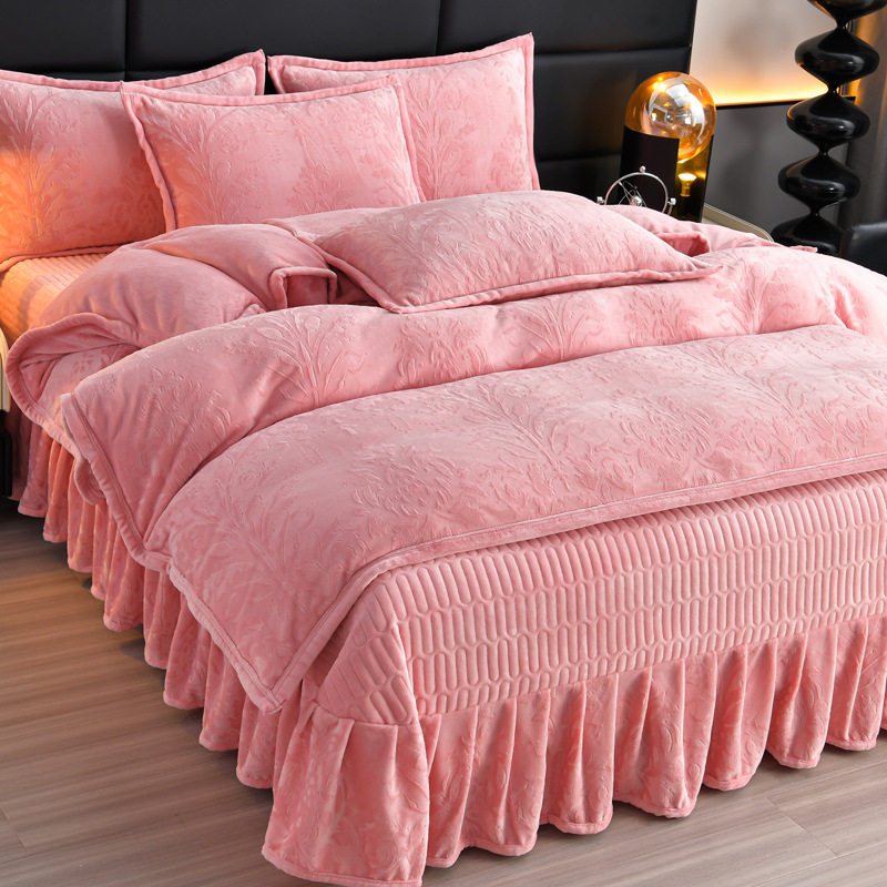 Autumn and Winter Thickeneded Milk Velvet Four-Piece Quilted and Velvet Bed Cover 4-Piece Set High Weight Double-Sided Velvet Warm Quilt Cover