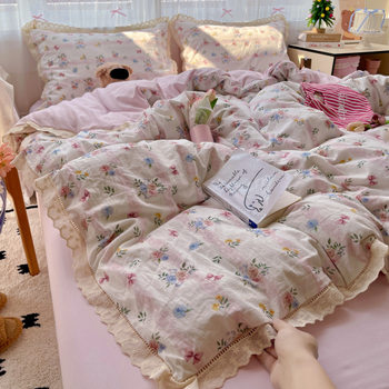 2025 New Style Hollow Cotton Edge Printed Four-Piece Set, Skin-Friendly Cotton, Soft and Delicate, Can Be Slept Naked, Ready for Sale