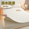 Bed Protector Soy Fiber Quilted Waterproof Urine Barrier Hotel Rental Room Mattress Protector Wholesale Waterproof and Stain-Proof