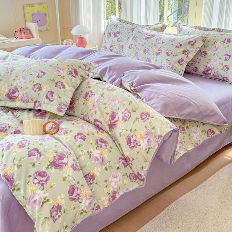 New Style Fitted Sheet Four-Piece Set, Fresh and Thickened Brushed Bed Sheet Duvet Cover Dormitory Cartoon Three-Piece Set Gift Wholesale