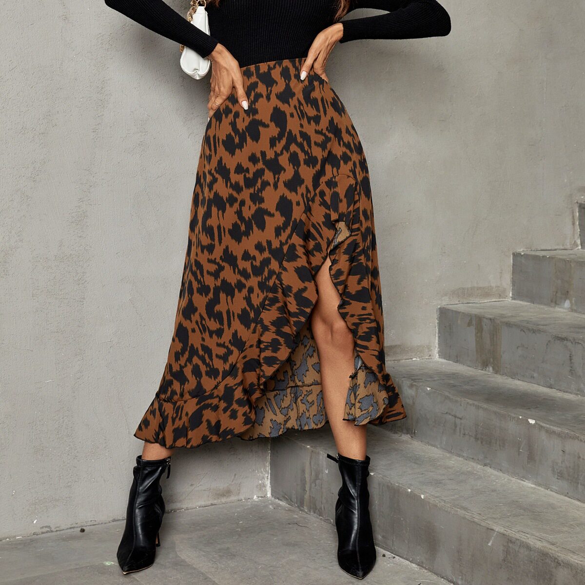 French Style Leopard Print Midi Skirt High Waist Slim Fit Elegant Design Perfect for Casual or Formal Occasions