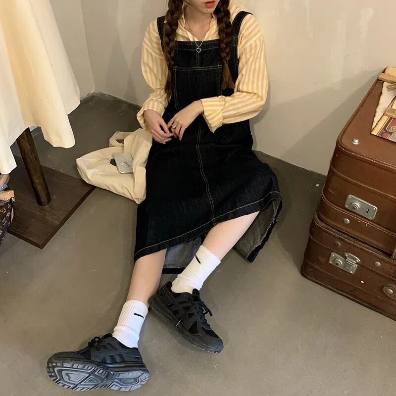 Womens Vintage Denim Midi Suspender Dress Loose Fit Versatile Style Spring and Autumn Fashion Wholesale Available