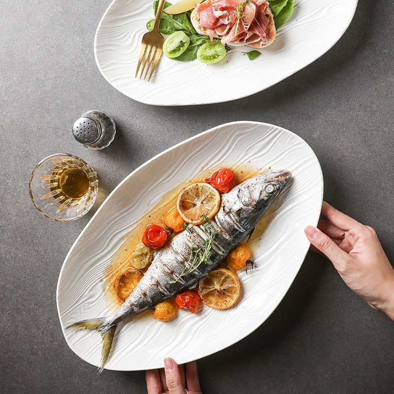 Simple Ceramic Fish Plate Large Household High-end Feeling Steamed Fish Plate High Temperature Resistant Creative Plate Irregular Oval Plate