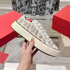 New Style Casual Textured Leather Canvas Shoes for Women European Style 2025 Spring/Summer Fashion Unisex Sneakers