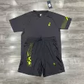662 dark gray short-sleeve shirt + 772 dark gray shorts