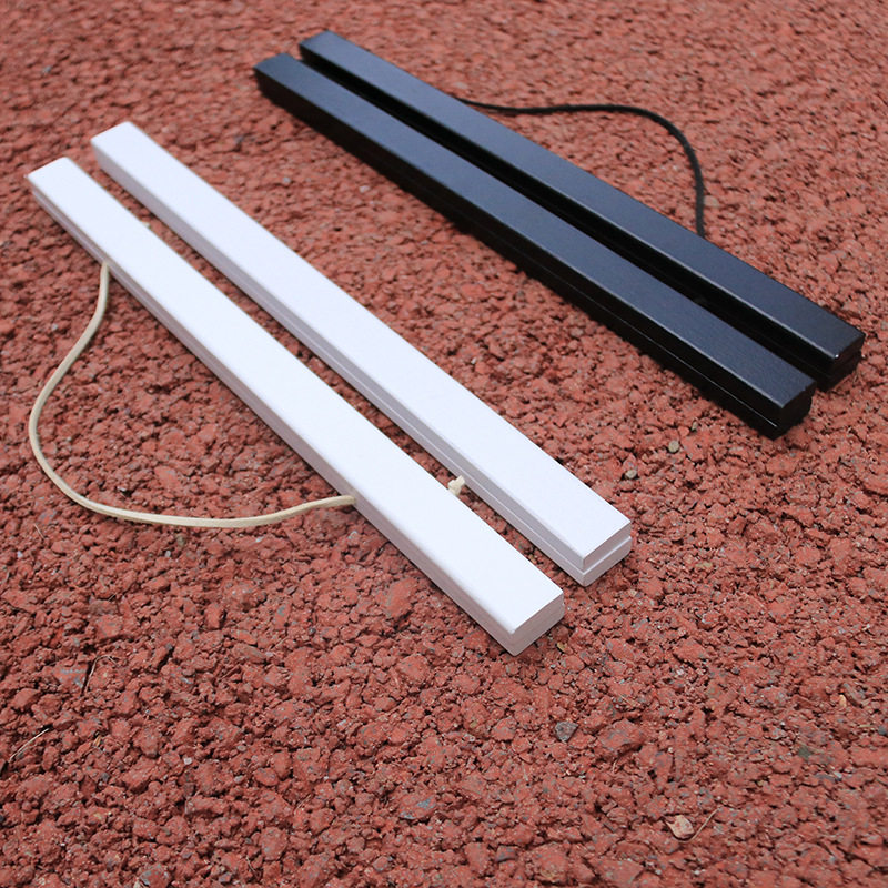 Wholesale and retail paint hanging shaft wooden diy black solid wood magnetic suction painting shaft simple calligraphy magnet hanging painting clip