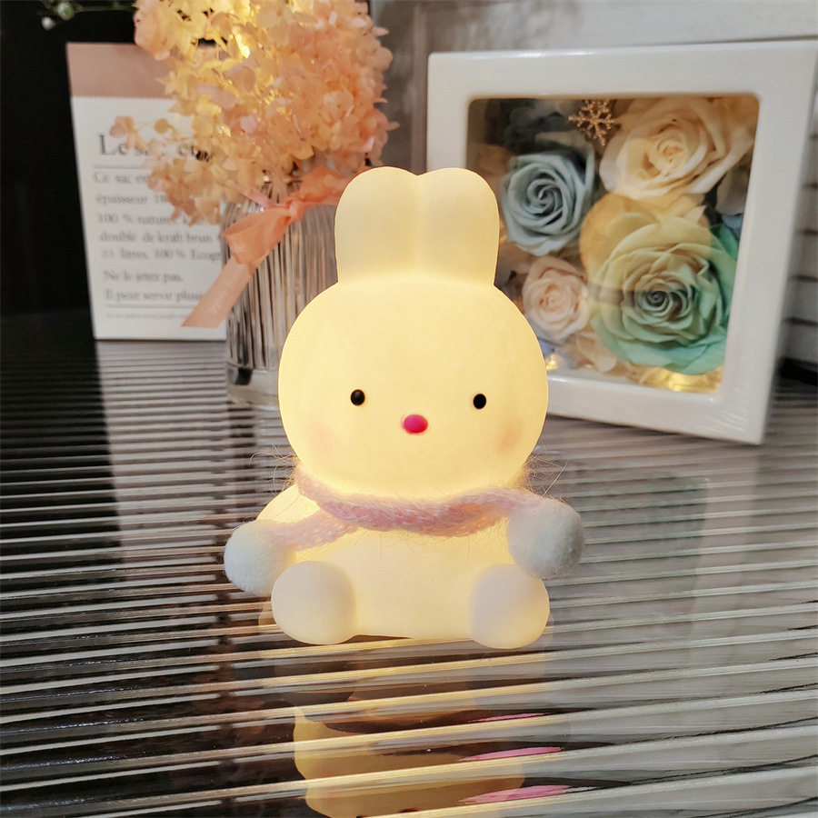 爆款网红发光玩具批发夜市摆摊小商品儿童小夜灯圣诞节生日伴手礼