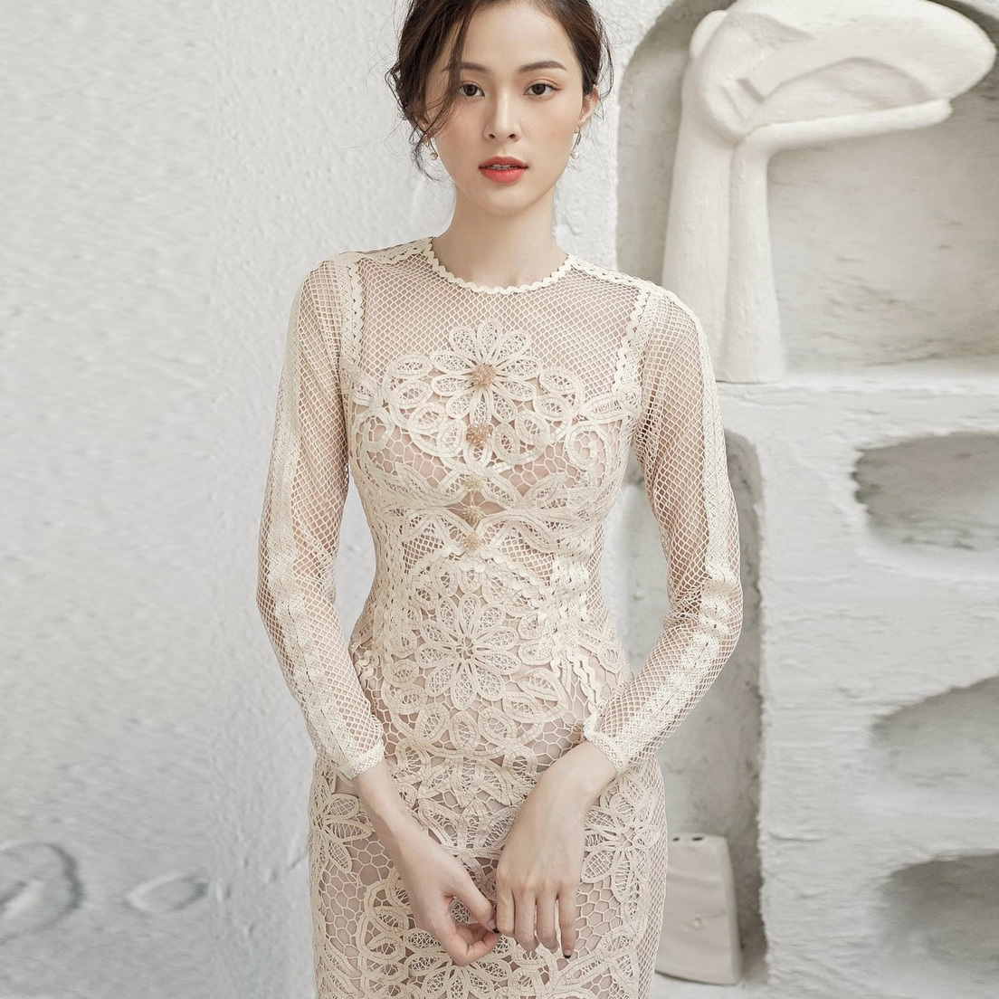 (Mới) Mã K1329 Giá 1290K: Váy Đầm Liền Thân Nữ Gutdi Dáng Ôm Body Gợi Cảm Sexy Hàng Mùa Xuân Thu Đông Thời Trang Nữ Chất Liệu Ren G04 Sản Phẩm Mới, (Miễn Phí Vận Chuyển Toàn Quốc).