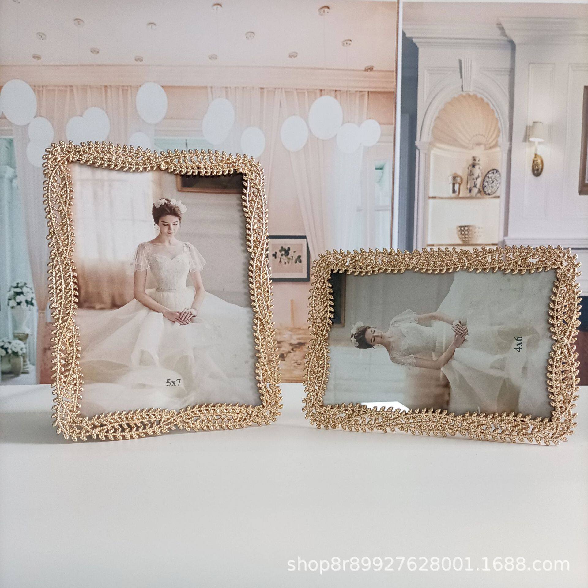 XY028 light gold metal fashion simple metal photo frame table, horizontal and vertical dual-use model room table