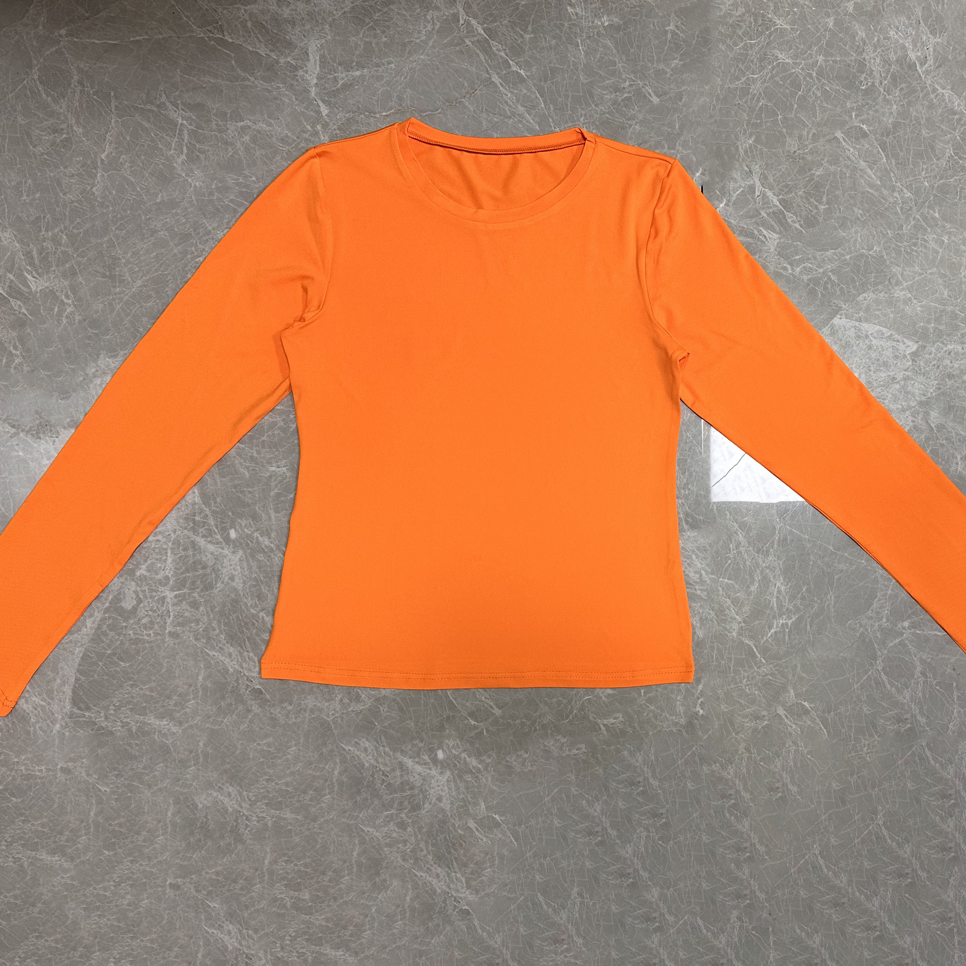 欧美女装休闲长袖t恤春秋纯色修身套头衫t恤女街装打底衫上衣