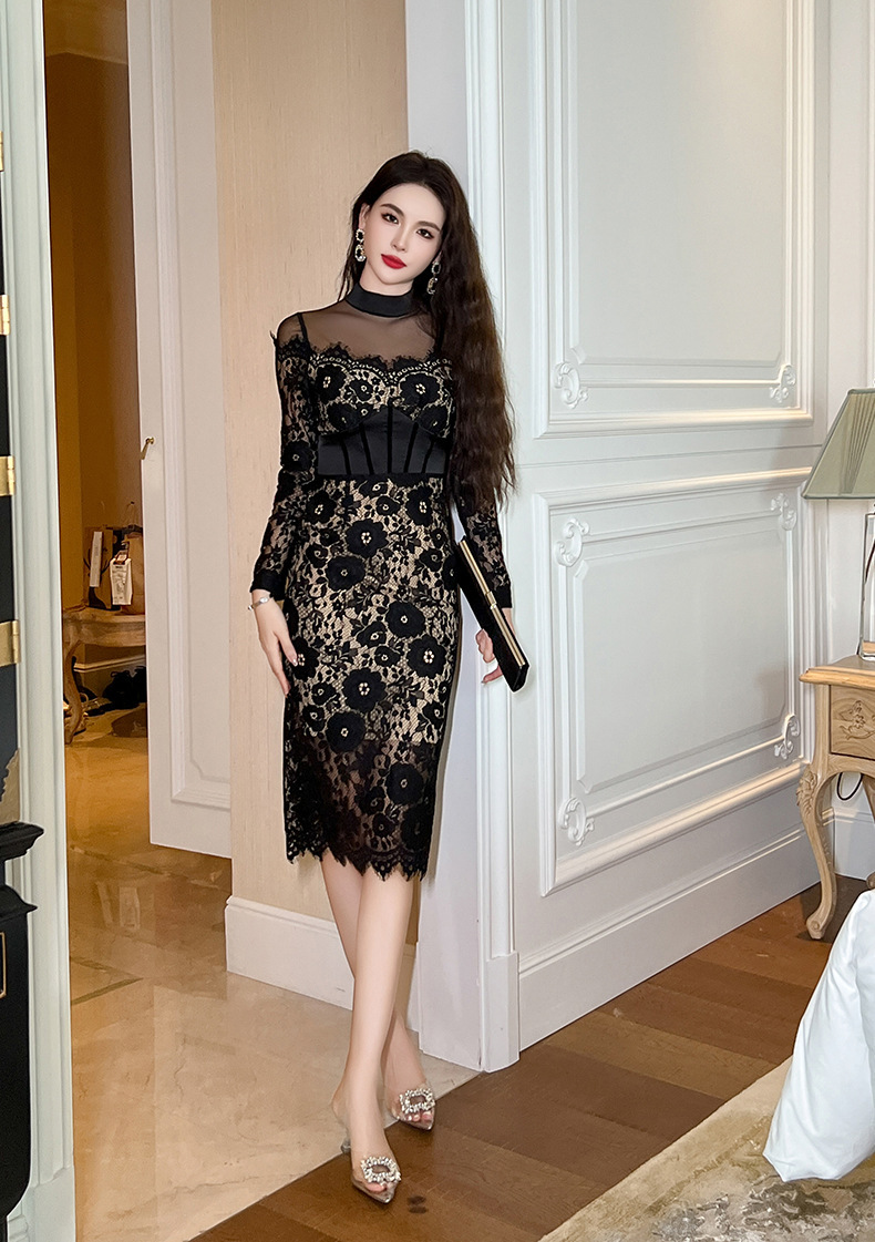 Đầm ren dài tay cổ tròn ôm dáng dự tiệc — Màu đen