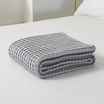Nordic Style Pure Cotton Waffle Blanket Nap Blanket Light Luxury Four Seasons Universal ins Sofa Solid Color Casual Blanket Wholesale