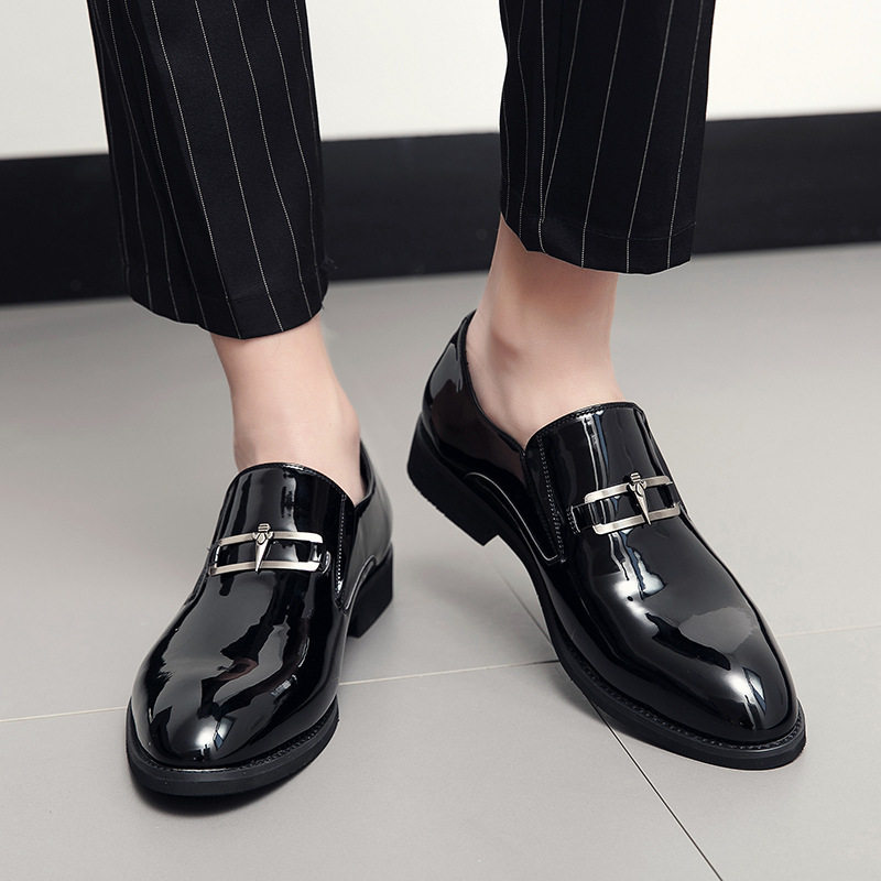 British Brogue Carved Nightclub Trendy Men's Shoes Pointed Toe Increased Business Leather Shoes Casual Trendy Shoes