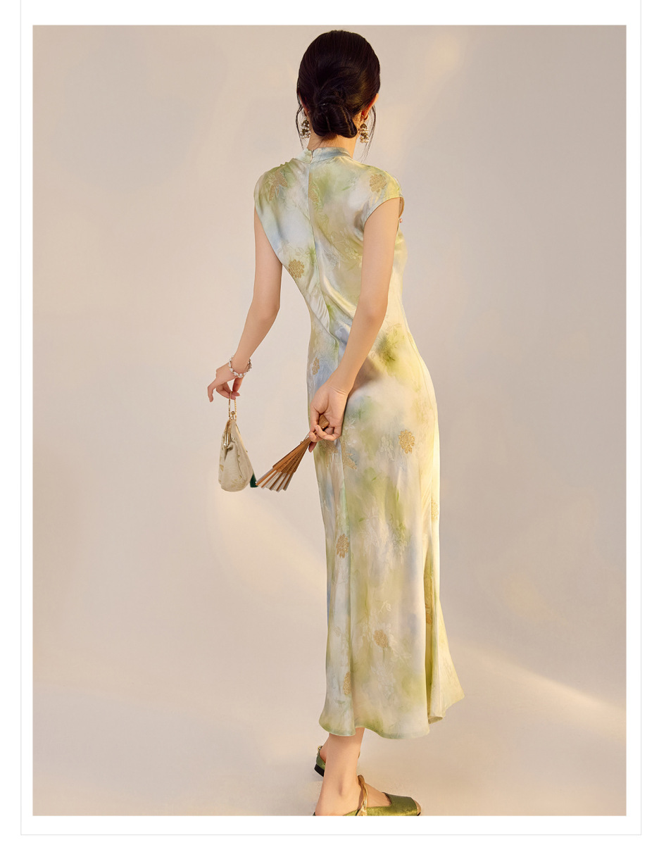 Đầm dáng sườn xám cổ đứng không tay họa tiết hoa in, ôm body thanh lịch — Màu xanh lam (giao hàng trong 7 ngày), Màu xanh lam (phát hành trong cùng ngày)