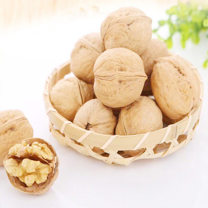 185 Paper-Skinned Walnuts, New Arrival from Xinjiang, Thin-Skinned, Suitable for Pregnant Women, Aksu Large Raw Walnuts with Roasted Milk Flavor