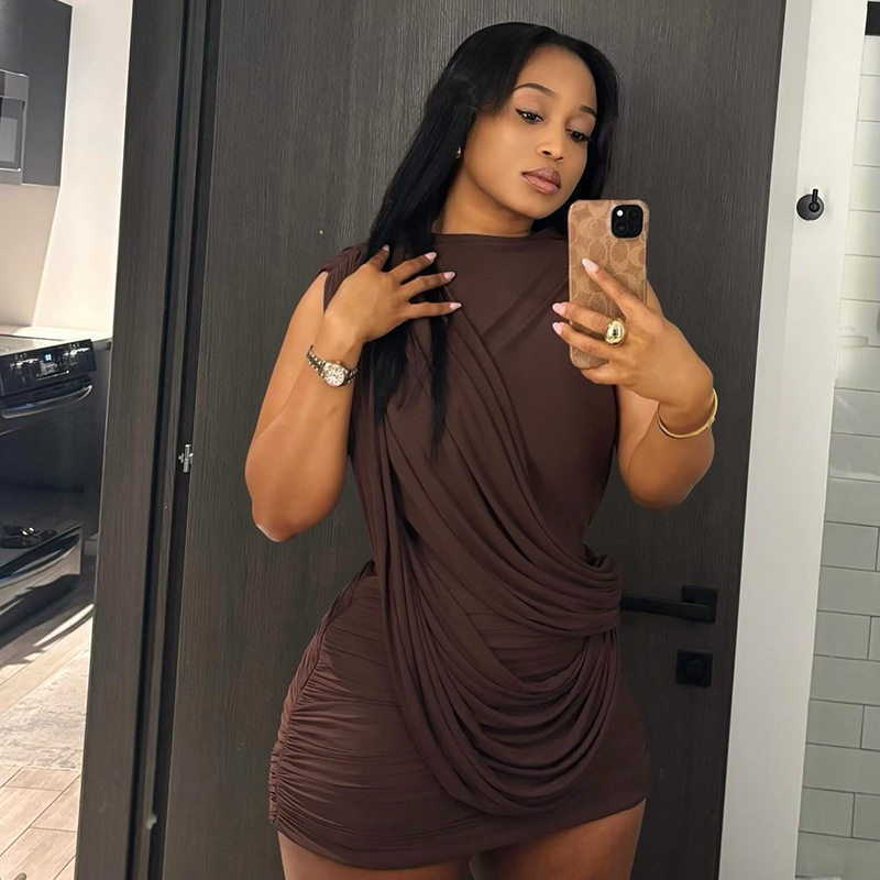 Solid Color Ruched Bodycon Mini Dress Sleeveless Round Neck Asymmetrical Hem Trendy Streetwear for Casual Outings