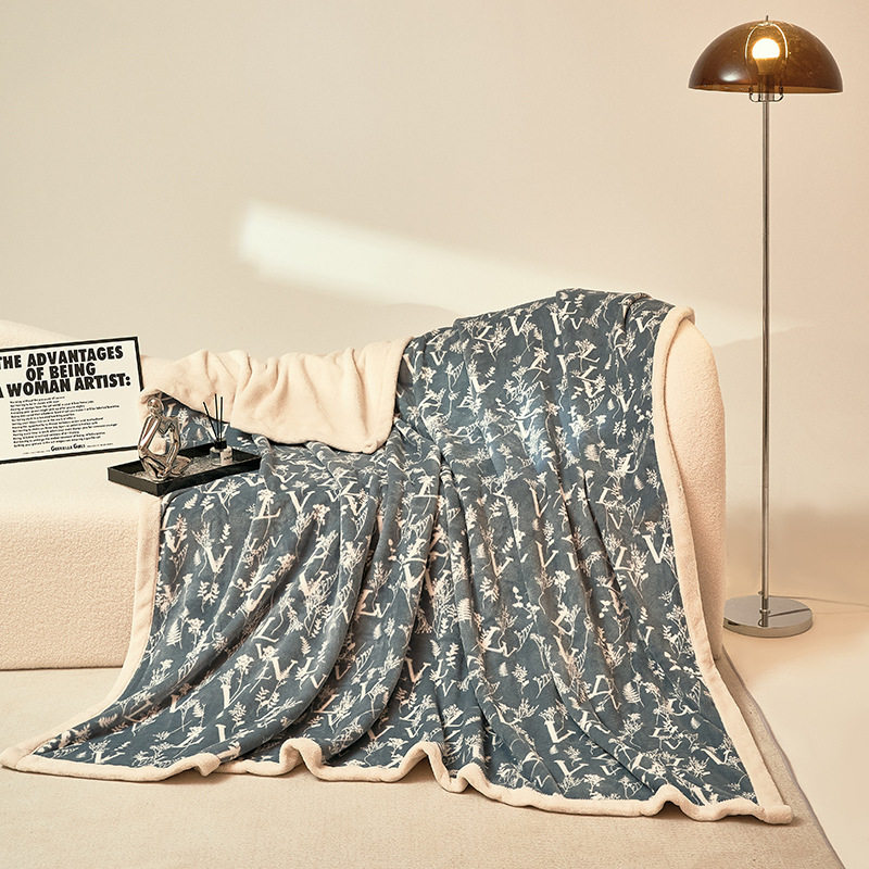 Light Luxury Fashion Printed Velvet Blanket Warm Thickened Lamb Velvet Composite Blanket Air Conditioning Sofa Nap Massage Cover Blanket