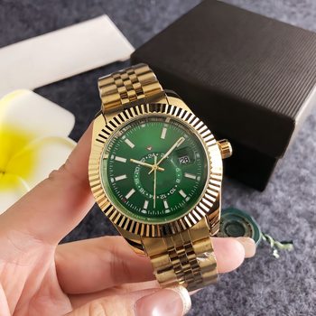 Cross-Border Light Luxury Gold Men's Watch Green Dial Calendar Multi-Functional Steel Band Design Quartz Watch Business Men's Watch