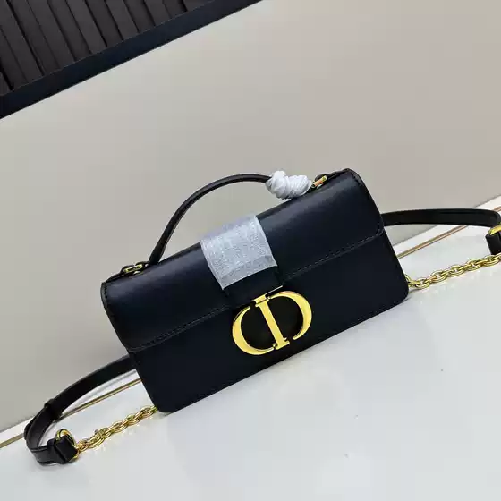 D Brand Spring and Summer Fashion Single-Shoulder Crossbody Bag New Women's Bag Tofu Bag Black Elegant C D Small Square Bag