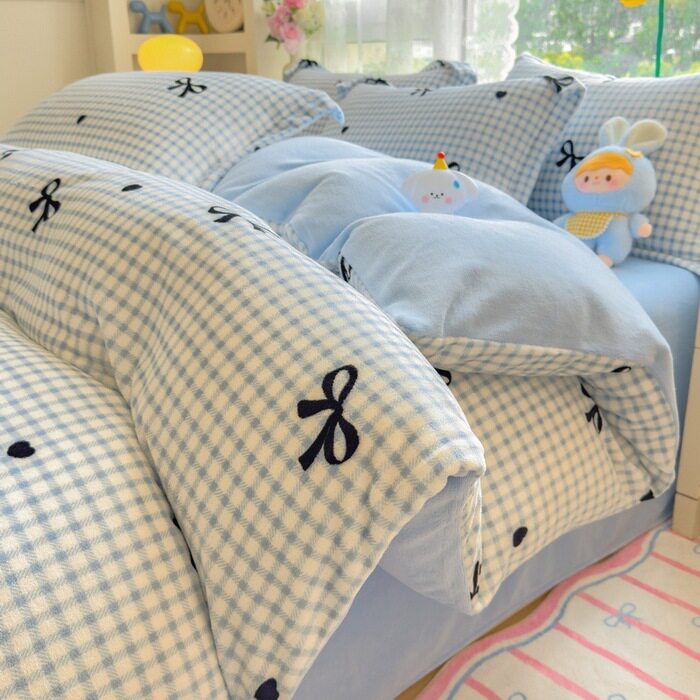 Autumn and Winter Thickened Milk Velvet Four-Piece Dormitory Cartoon Coral Velvet Bed Sheet Three-Piece Set Super Soft Warm Quilt Cover Wholesale