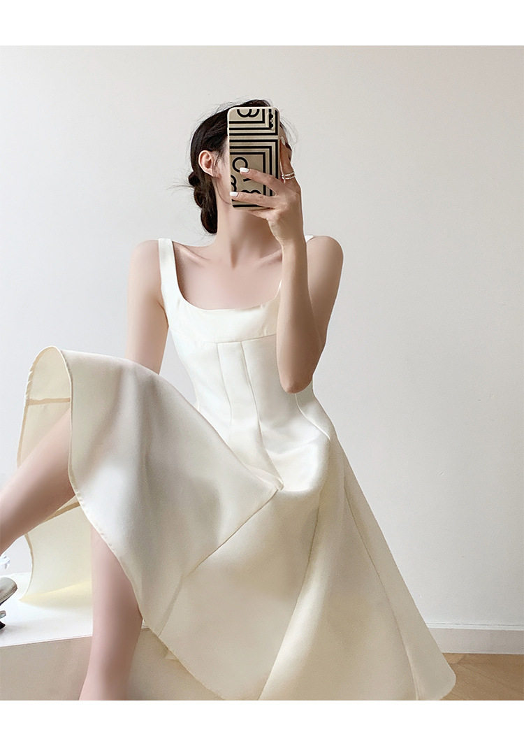 Đầm maxi trắng cổ vuông tay loe phong cách Pháp — Xăng-đan chi tiết 4